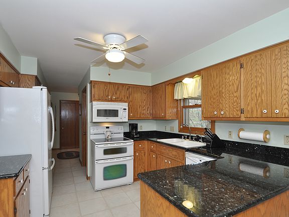 2nd image of 14570 W Fairfield Ct