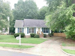 2604 Constitution Dr, Raleigh, NC 27615