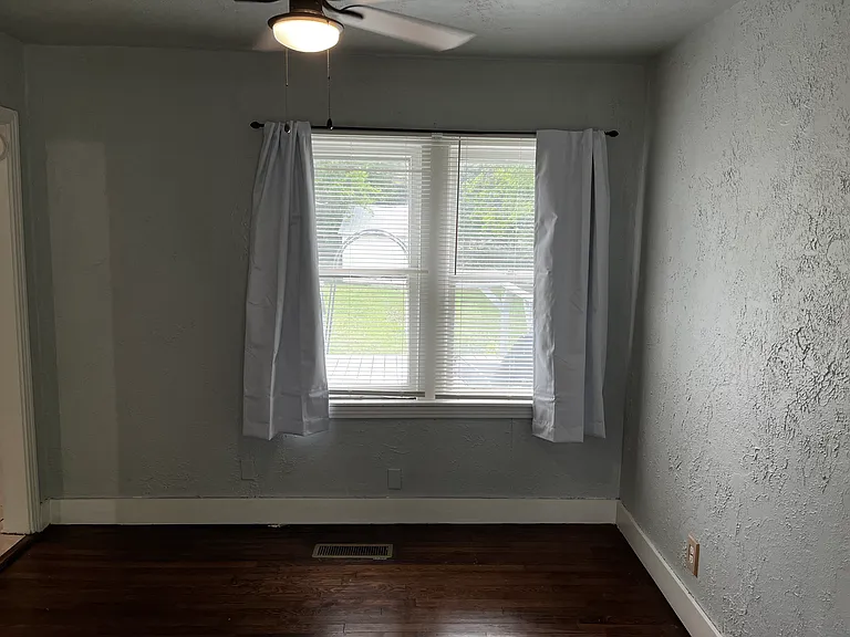 309 N Lahoma Ave — Photo 4