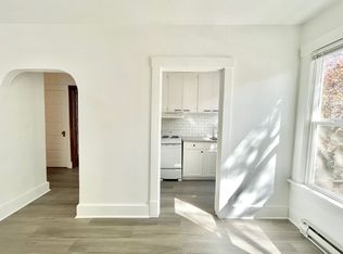 Gorgeous Remodeled 2 Bed, 1 Bath on South Hill!, Spokane, WA 99204