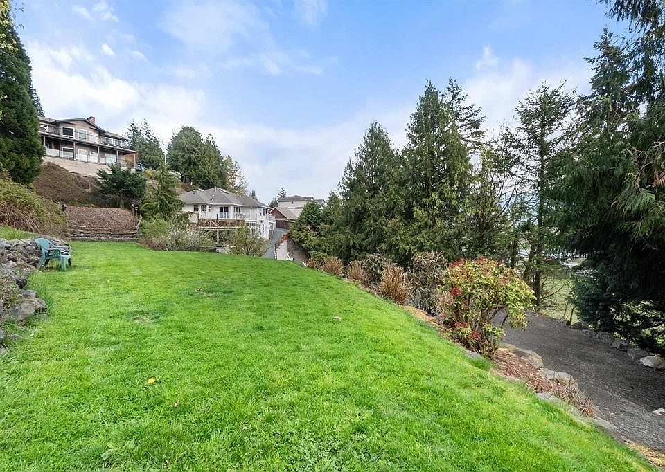 1st image of 47360 Mountain Park Dr