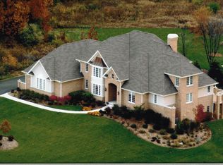 16155 Hill Grove Ct, Wadsworth, IL 60083