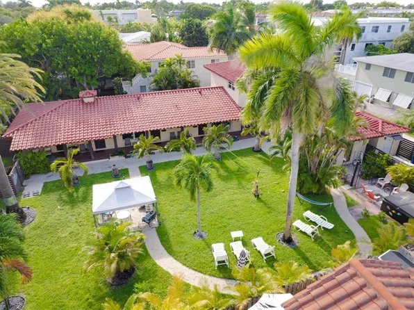 2625 NE 13th Ct #2, Fort Lauderdale, FL 33304