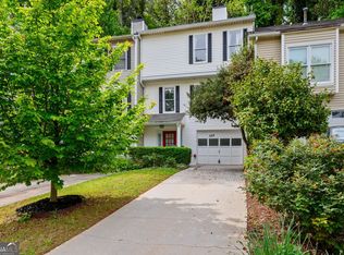 568 Stratford Grn, Avondale Estates, GA