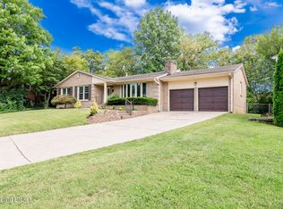 3130 Sunny Ln, Louisville, KY