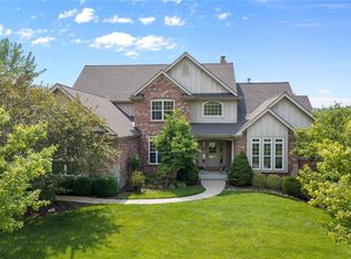 501 Latour St, Saint Albans, MO 63073