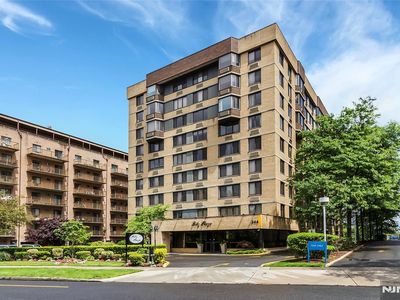 344 Prospect Ave APT 4C, Hackensack, NJ, 07601