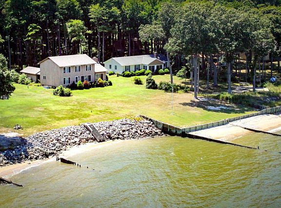 2nd image of 193 Pine Shore Ln