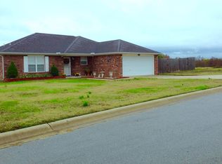 400 Spicewood Trl, Centerton, AR 72719