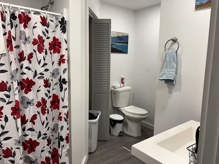 18 Market St #1 — Photo 3
