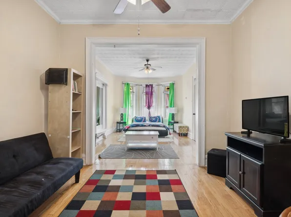 265 Maple Street image 3 of 4