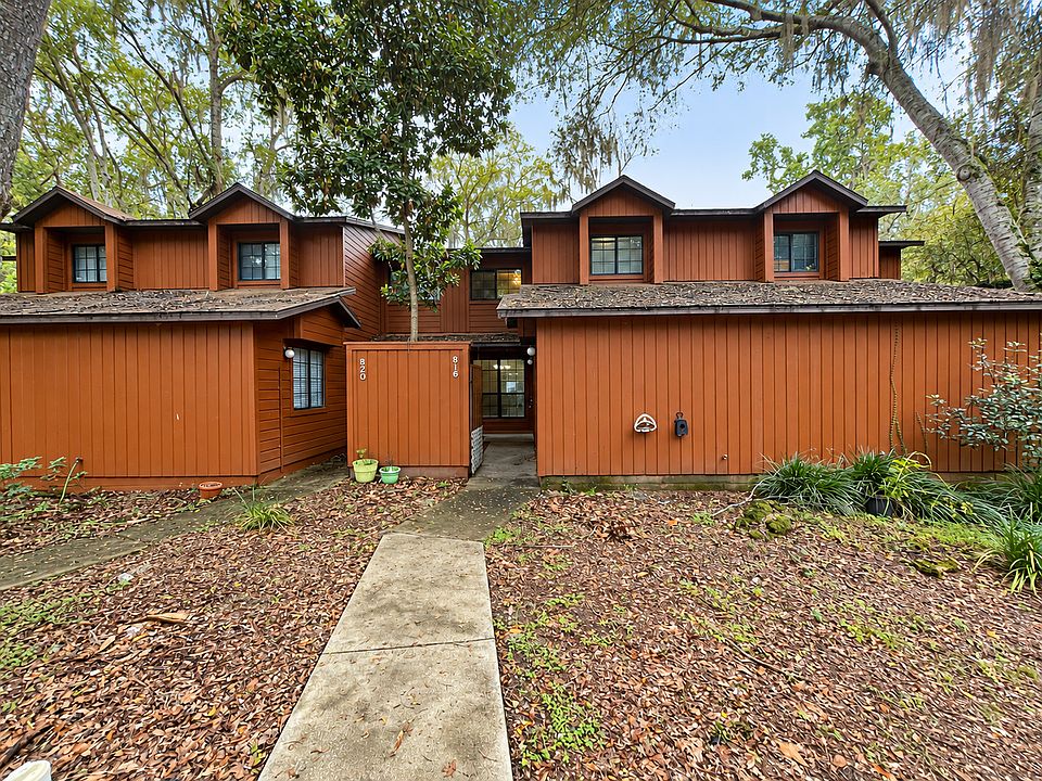1st image of 816 SW 55th Ter