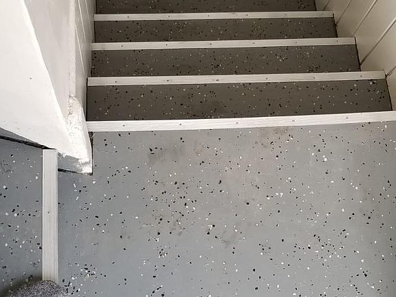 5th image of 244 S Sanford St