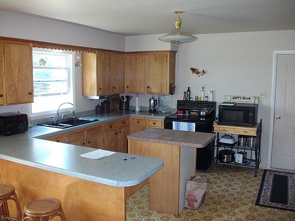 2nd image of 540 Chippewa Ave