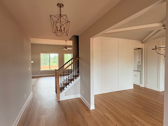 3rd image of 348 Grove Park Lot 21