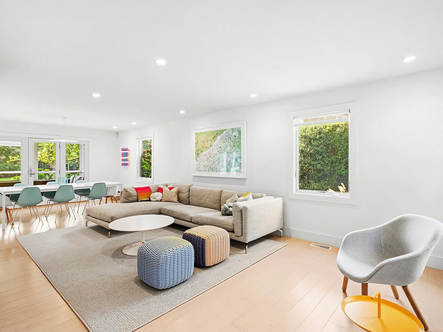 Exceptional South of the Highway Bridgehampton Rental — Photo 4