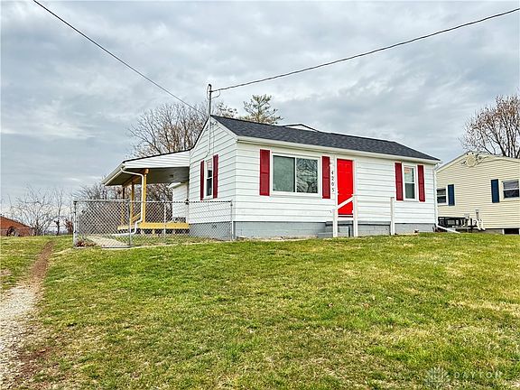 3rd image of 4205 Riverview Ave
