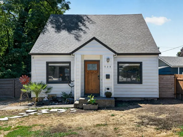 624 Church St, Woodburn, OR 97071