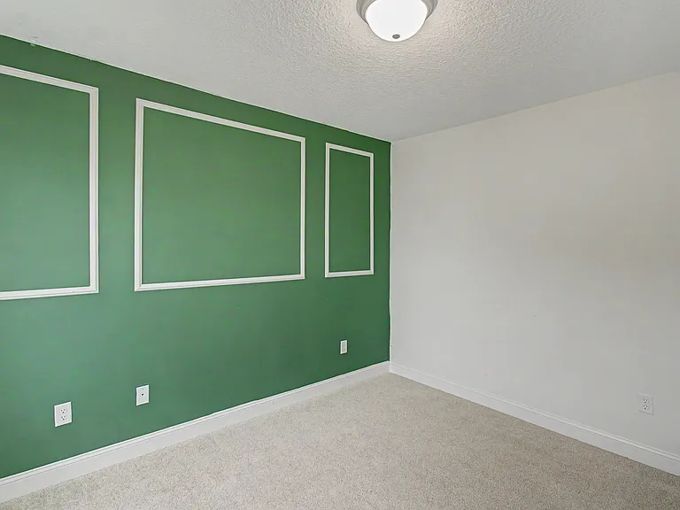 1246 Grayson Ave — Photo 14