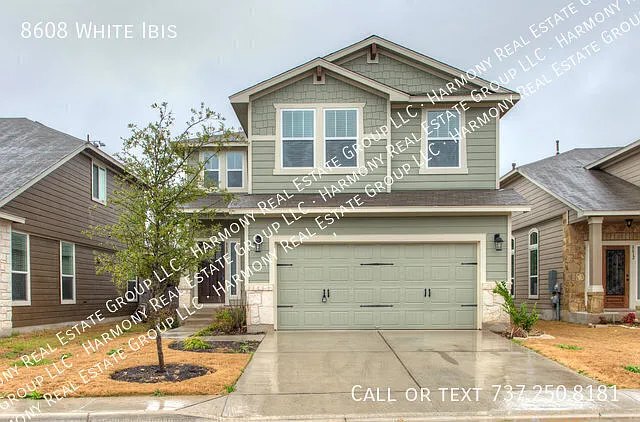8608 White Ibis Dr