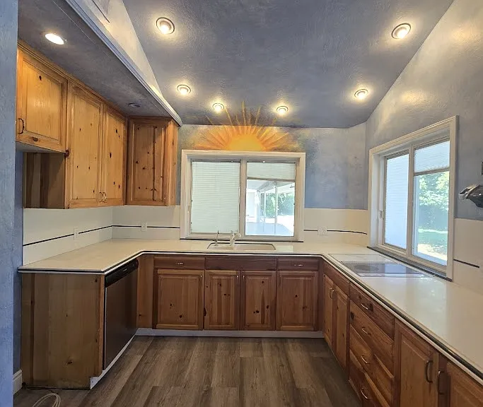 1176 W San Bruno Ave — Photo 30