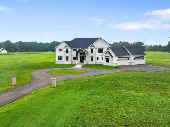 12173 Woodtown Rd, Galena, OH 43021