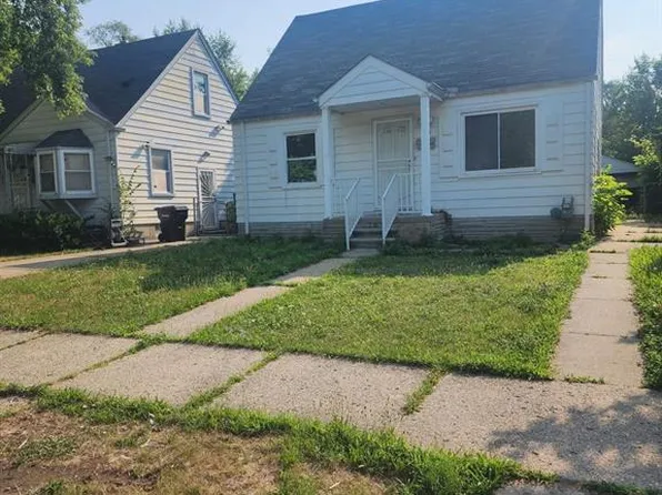 8244 Heyden St, Detroit, MI 48228