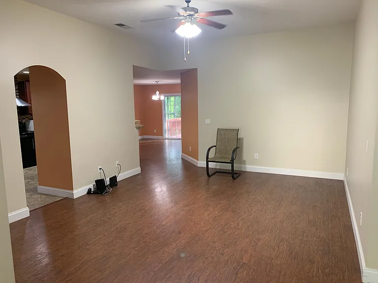 109 Bartram Way — Photo 4