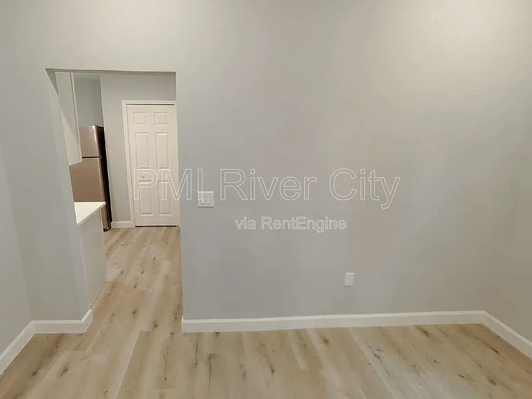151 W 17th St #4 — Photo 6