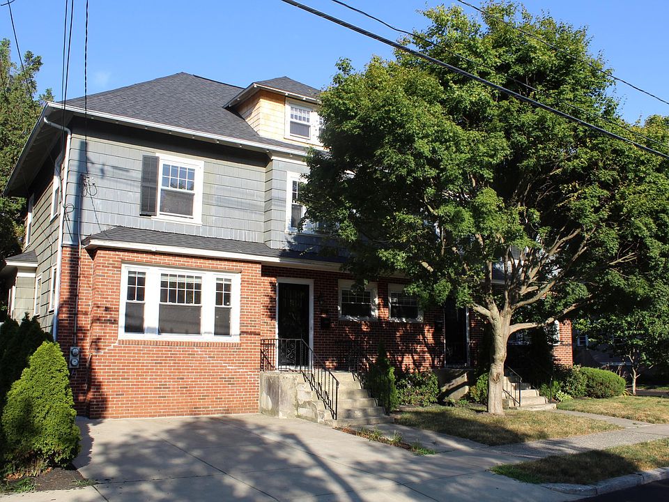 Front of 185 Elmgrove