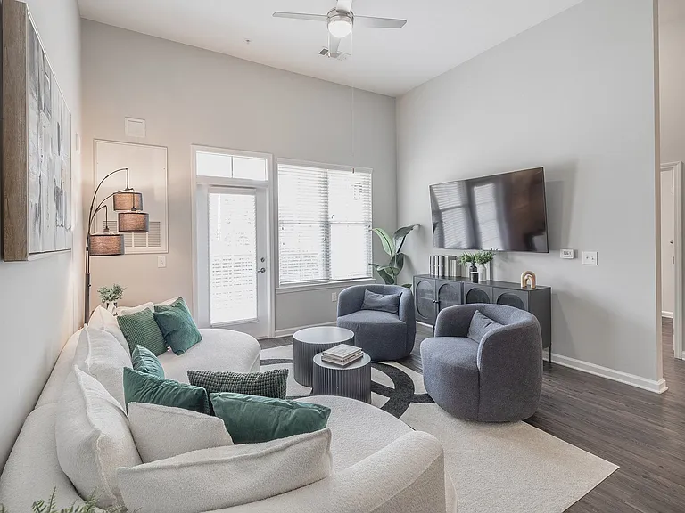 The Grove at Carolina Park Apartments — Photo 11