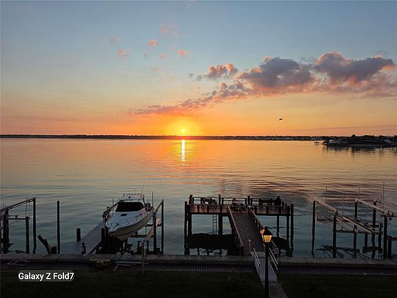 5th image of 240 SAND KEY ESTATES DRIVE #222
