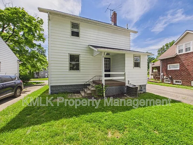 2899 Northland St — Photo 47