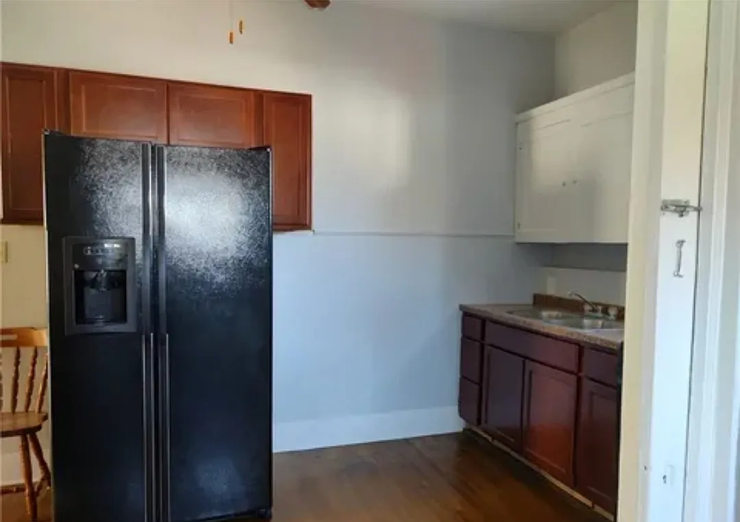 316 Locust St — Photo 4