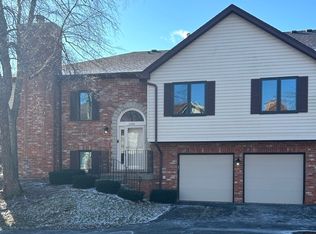 11246 Cameron Pkwy, Orland Park, IL 60467
