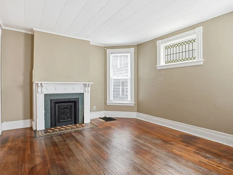 461 Goodman St S #1 — Photo 4