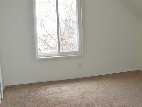 5th image of 508 S Smith St