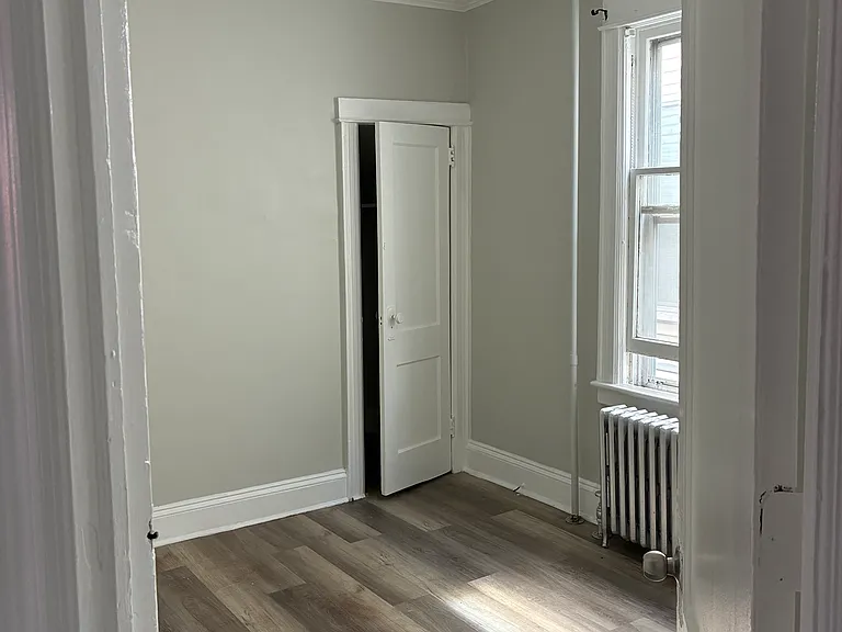 176 W 10th St #1 — Photo 7