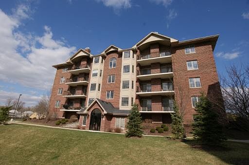 1st image of 6655 S Cass Ave 2b #2B