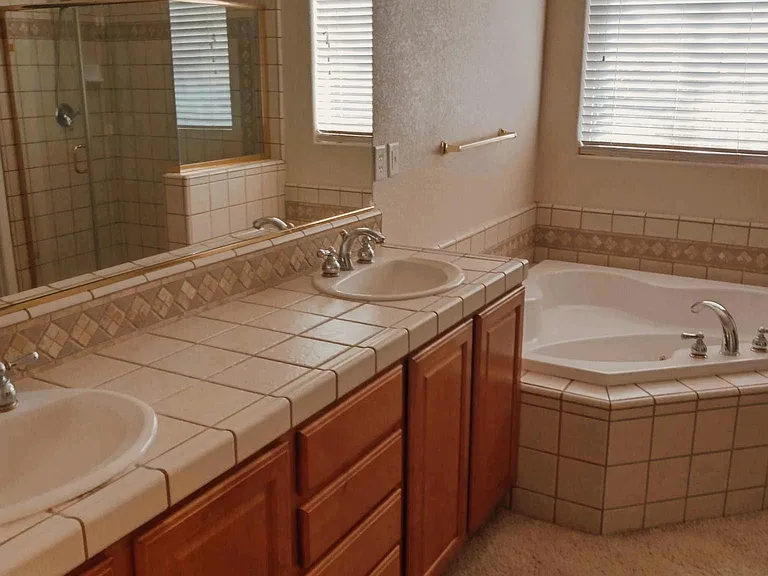 629 Saint Andrews Dr — Photo 7