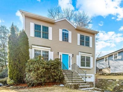 54 Upland Rd, Waltham, MA, 02451