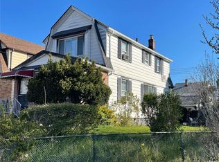 9123 Vanderveer St, Queens Village, NY 11428