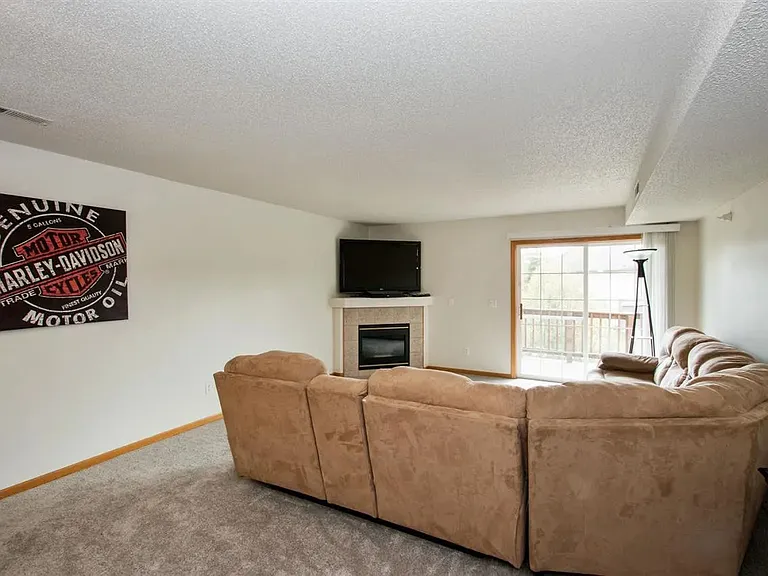 536 W Side Dr #536 — Photo 17