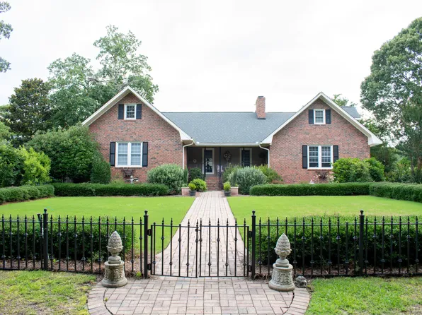 65 Linda Gayle Dr, Barnwell, SC 29812