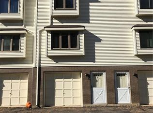 1396 N Colony Rd UNIT 2G, Meriden, CT 06450