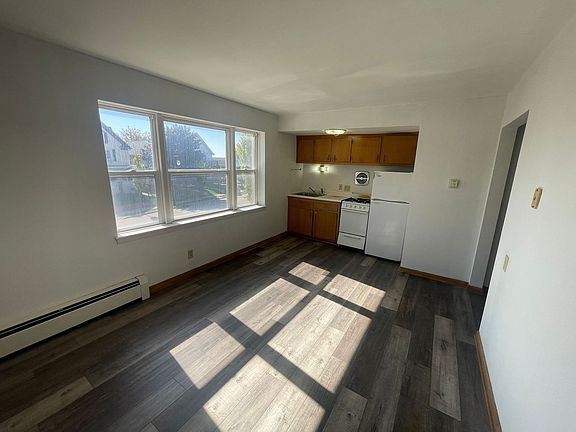 2nd image of 7708 W National Ave APT 10