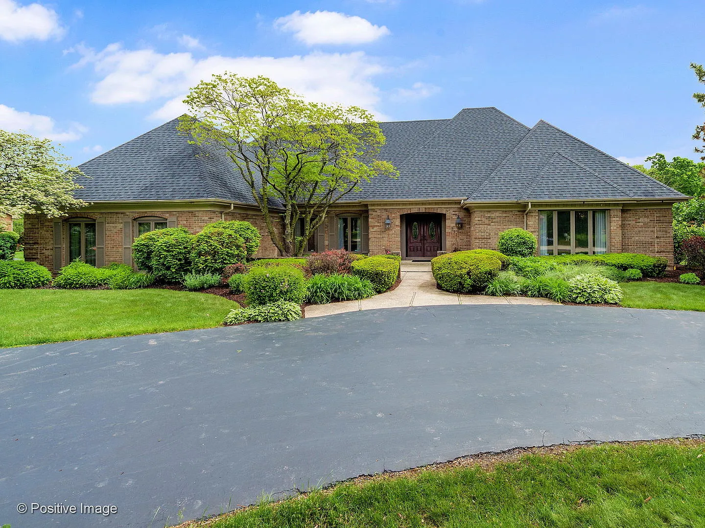 311 Devon Dr photo 1