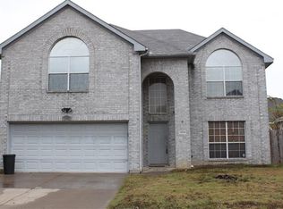 1204 Brandy Station Rd, Grand Prairie, TX 75052