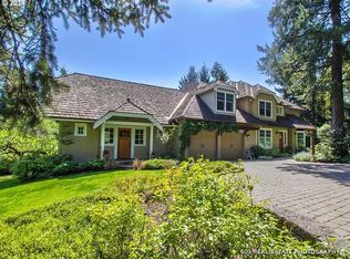 13728 Knaus Rd, Lake Oswego, OR 97034