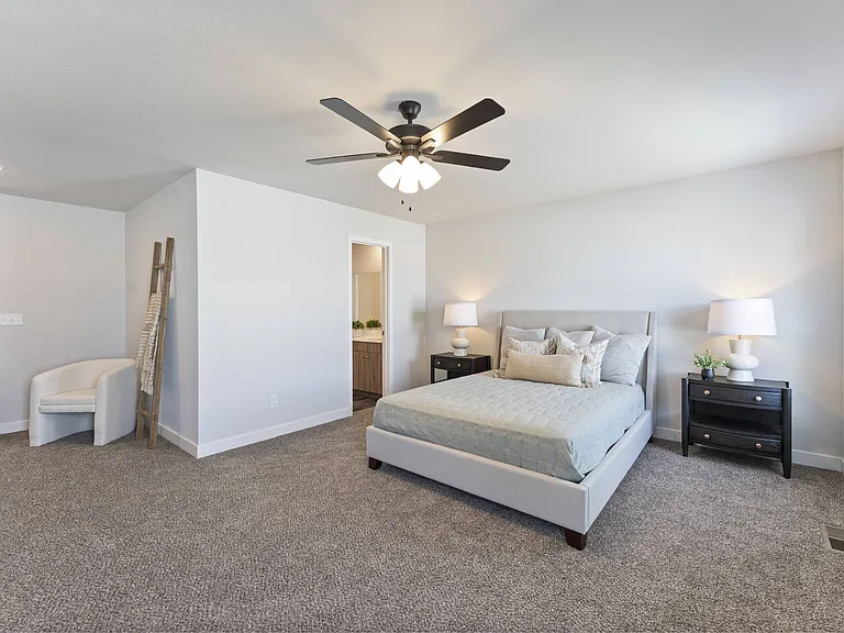 Barry West Townhomes — Photo 23